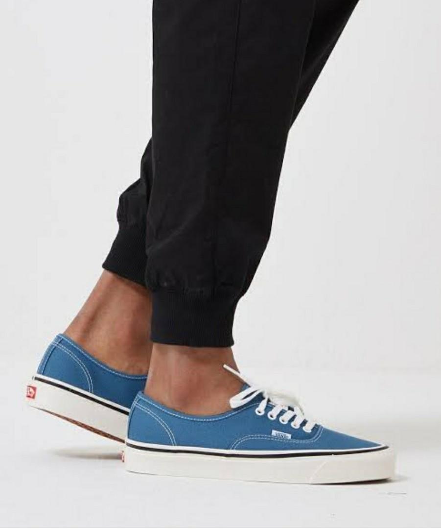 vans blue authentic