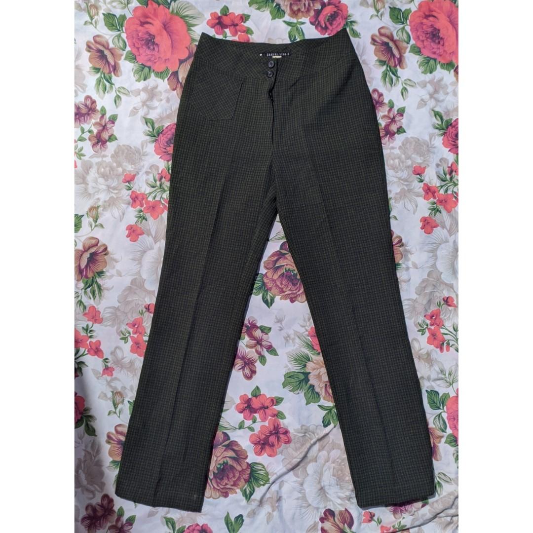 Dark Academia Slytherin Gingham Trousers Size 25 26 Y2k Retro Women S Fashion Clothes Pants Jeans Shorts On Carousell I also provide 4 detailed outfit ideas as a guide for your future transformation! carousell