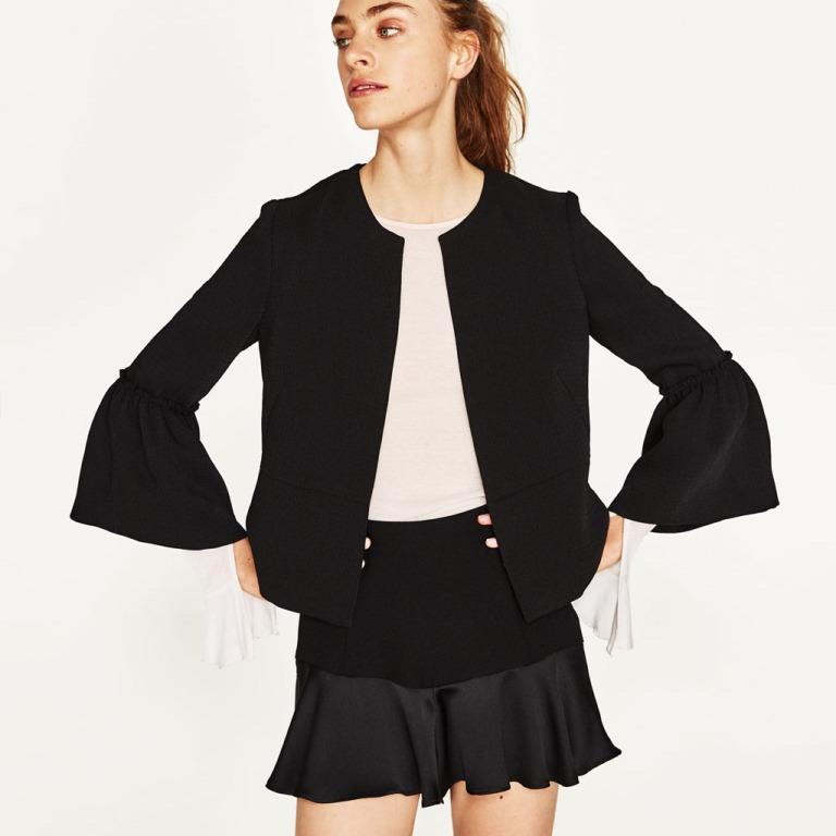 Zara bell sleeve blazer black