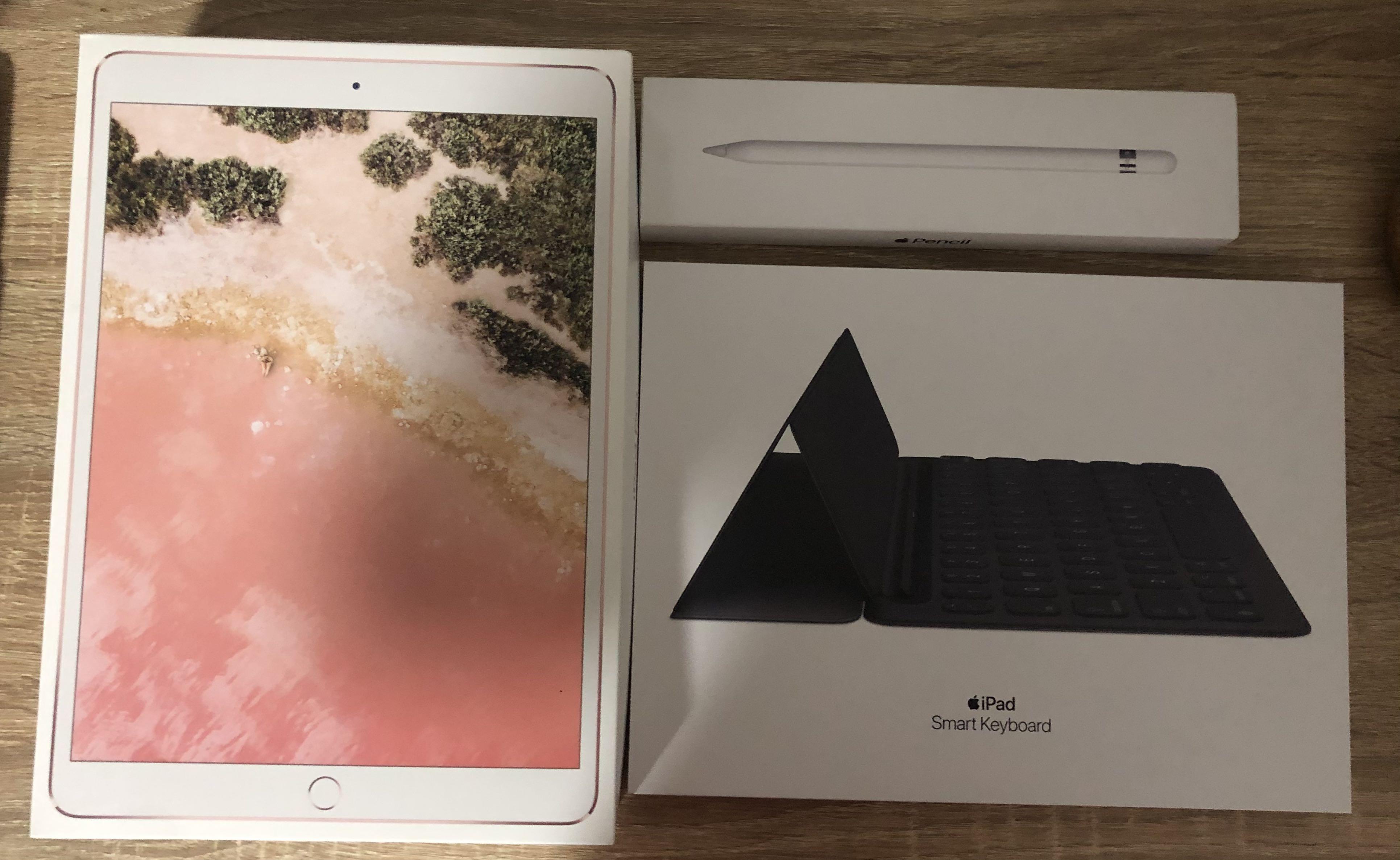 PC/タブレットAPPLE iPad Pro 10.5 Wi-Fi 64GB Keyboard付