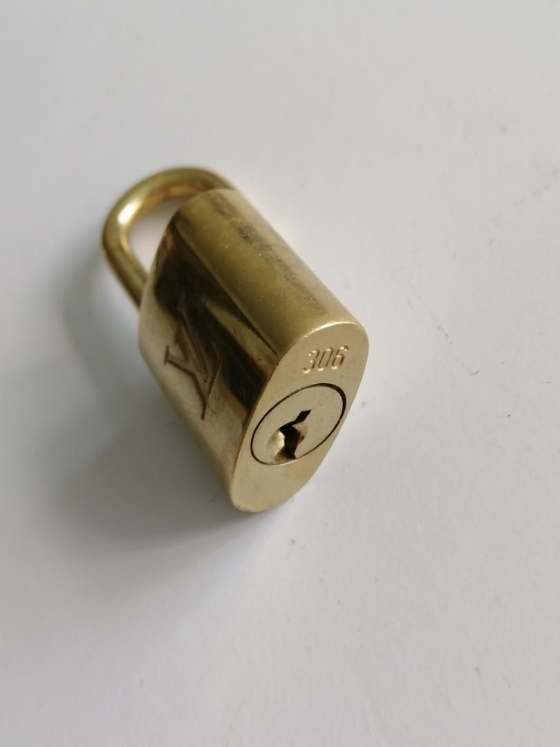 Authentic Vintage LOUIS VUITTON Paris Made In France Lock & Key #306  Brass