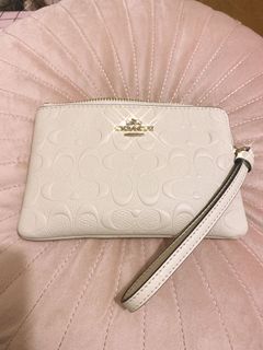 由 vickylingling (刊登 ID 1054432719，圖片 1) 提交，位於 的 (類別：)，說明：。