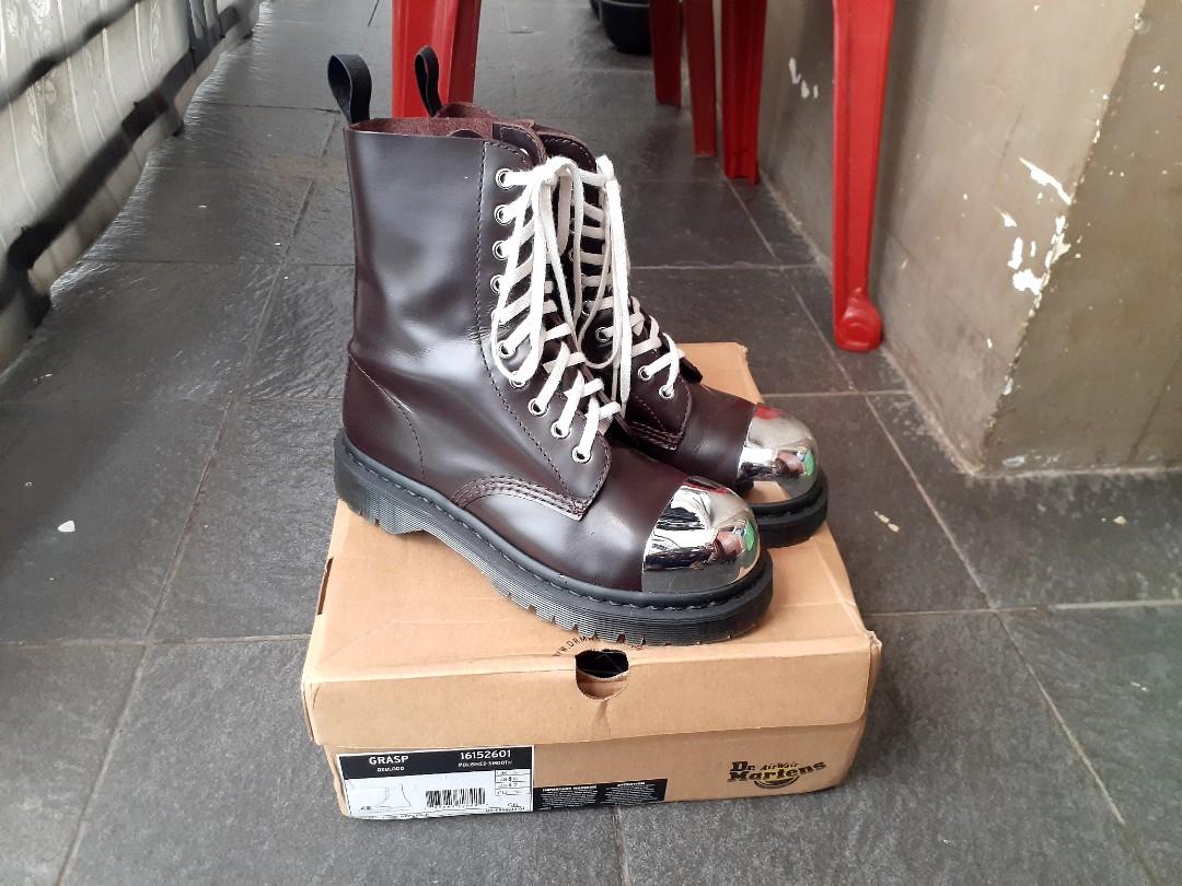 Dr martens grasp top