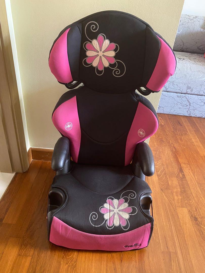 Evenflo Car booster seat pink, Babies & Kids, Going Out, Car Seats on