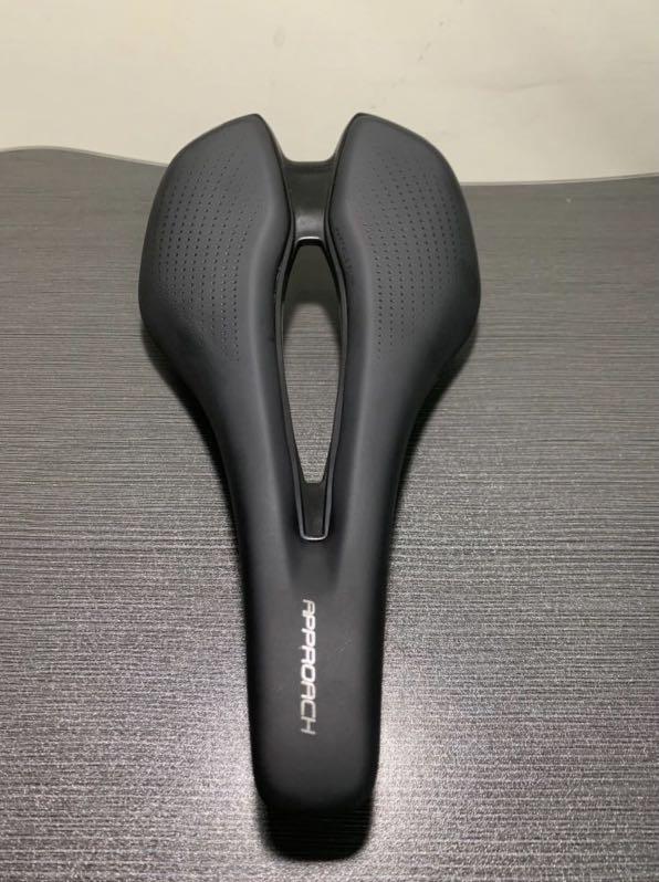 giant approach saddle