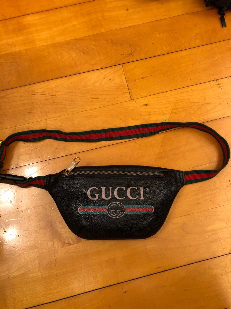 gucci black small logo belt bag