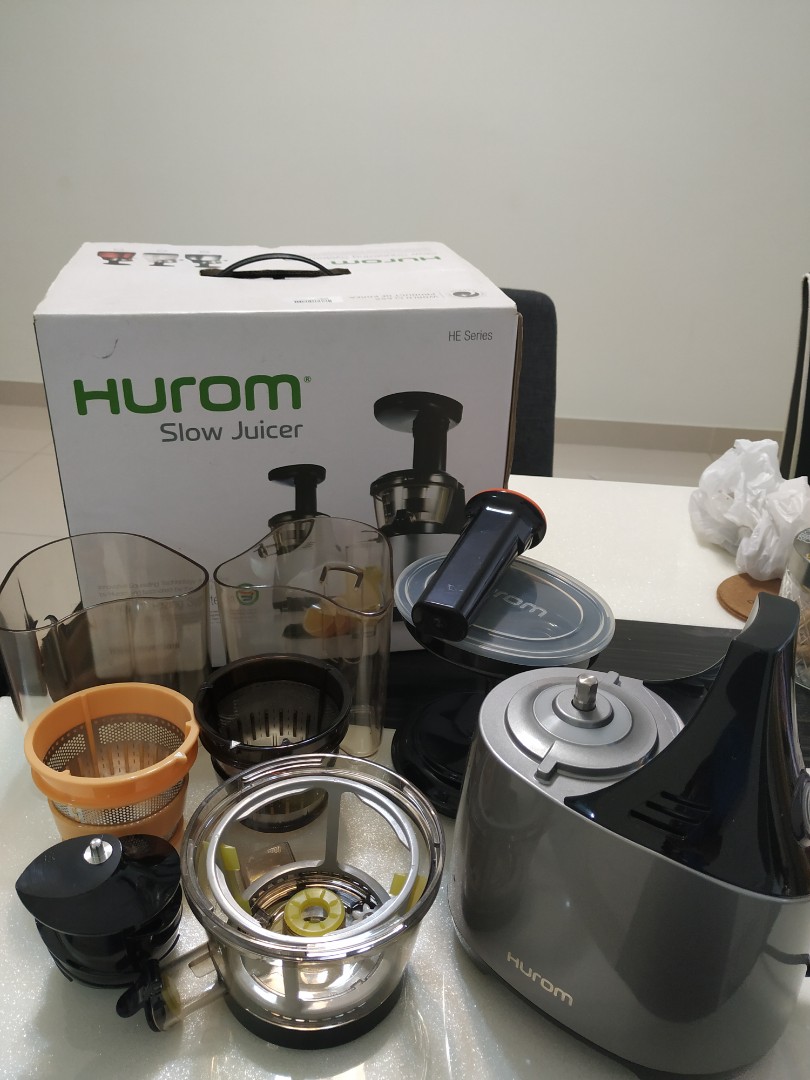 Hurom Slow Juicer HEDBG04, TV & Home Appliances, Kitchen Appliances