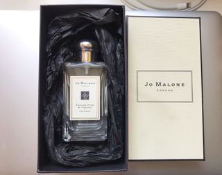 （分類：）位於 。 由 winterrloverr 提交（商品編號 1054258530，圖片 1）。簡介： 。