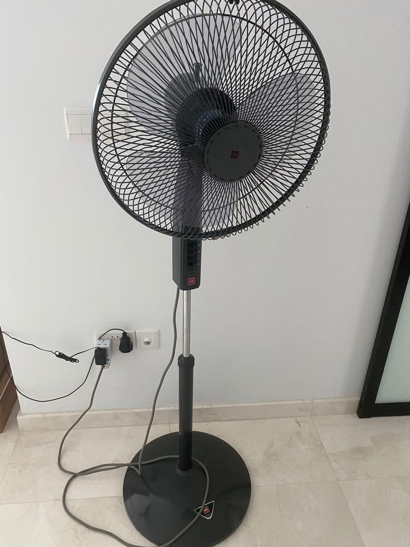 KDK tall standing fan , Furniture & Home Living, Lighting & Fans, Fans