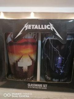 Metallica glassware set