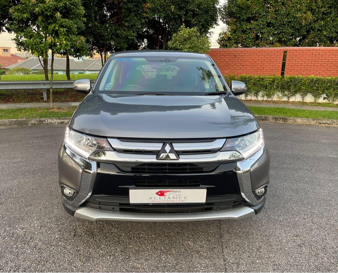 Mitsubishi Outlander 2 4 Cvt A Cars Used Cars On Carousell