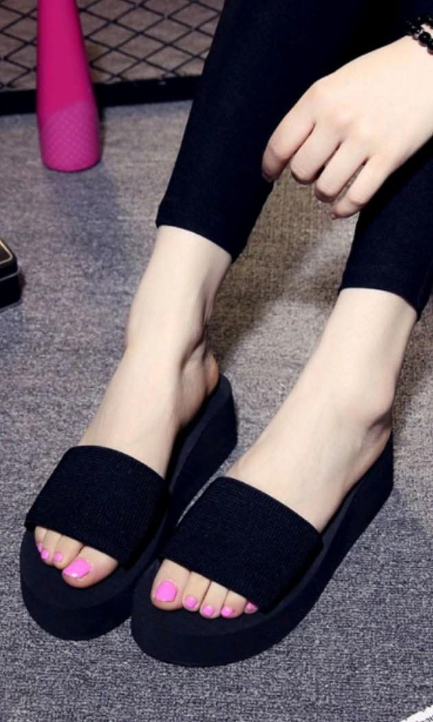 New stylish sandal sale
