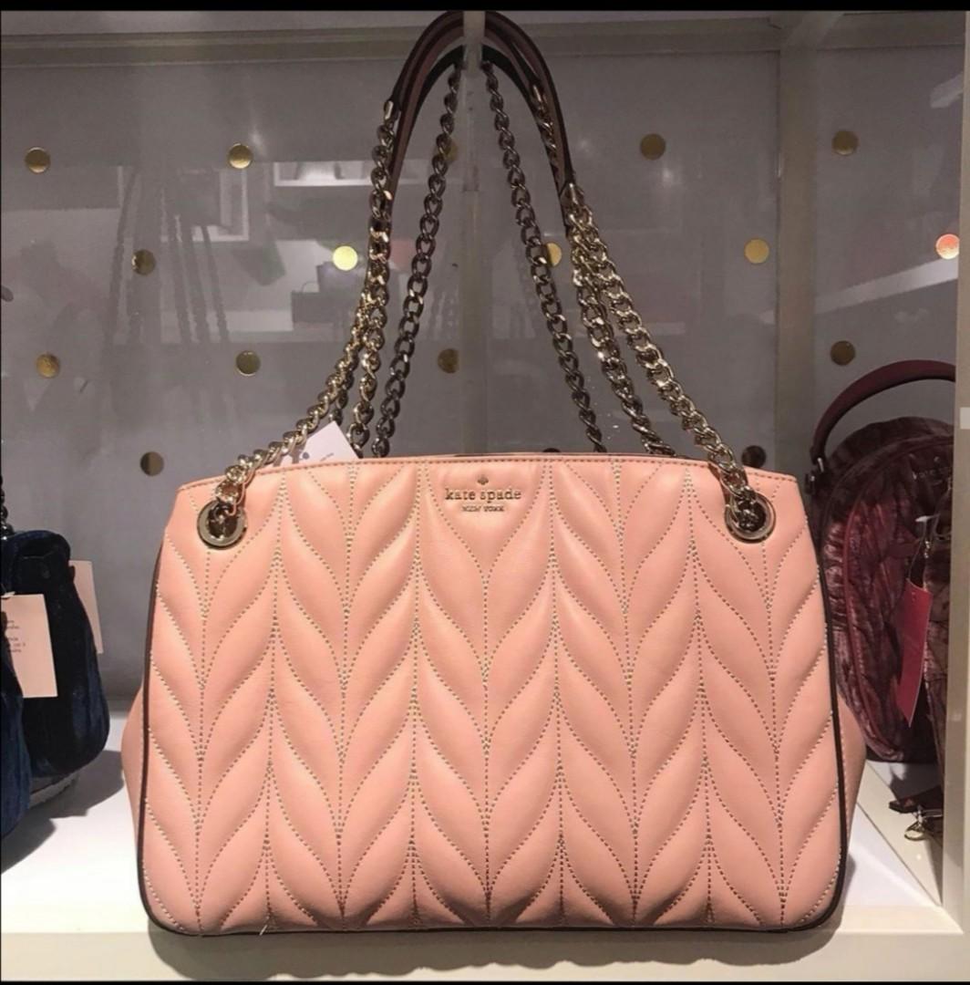 Original Kate Spade Medium Convertible Shoulder Bag (Category: Luxury Bags & Wallets) located in Paranaque City. Submitted by paupreloveditems (Listing ID 1054361592, Image 2). Description: ORIGINAL KATE SPADE BAG (COMPLETE INCLUSION: PAPER BAG, GIFT RECEIPT, TAG, CARE CARD) 100% ORIGINAL BOUGHT IN USA 9 MONTHS OLD BARELY USED.