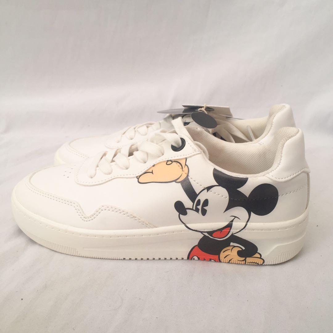 Bear Mickey Mouse Sneakers, Fesyen