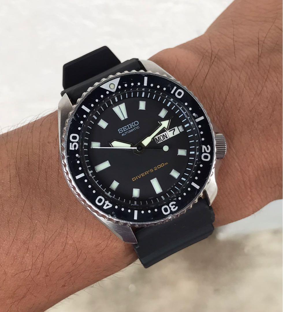 Seiko SKX 399, Men's Fashion, Watches & Accessories, Watches on Carousell