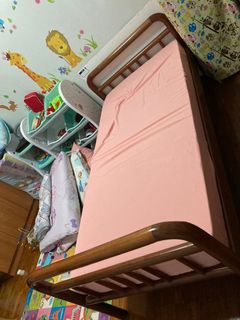 (Category: ) located in . Submitted by nautiloid (Listing ID 1054370398, Image 1). Description: .