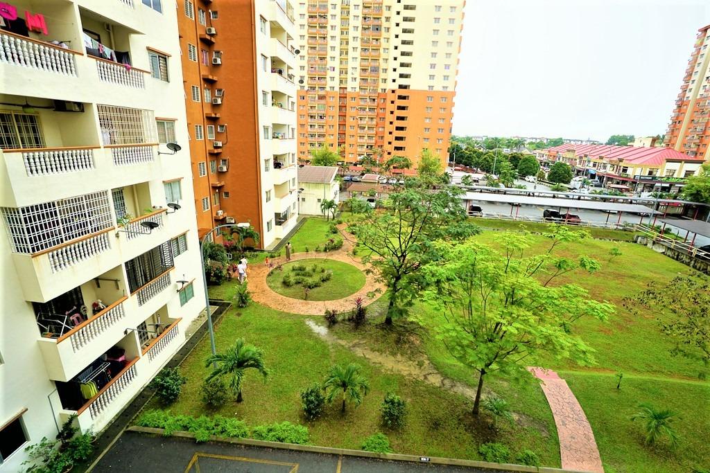 Sri Ixora Apartment Corner Unit Freehold Property For Sale On Carousell