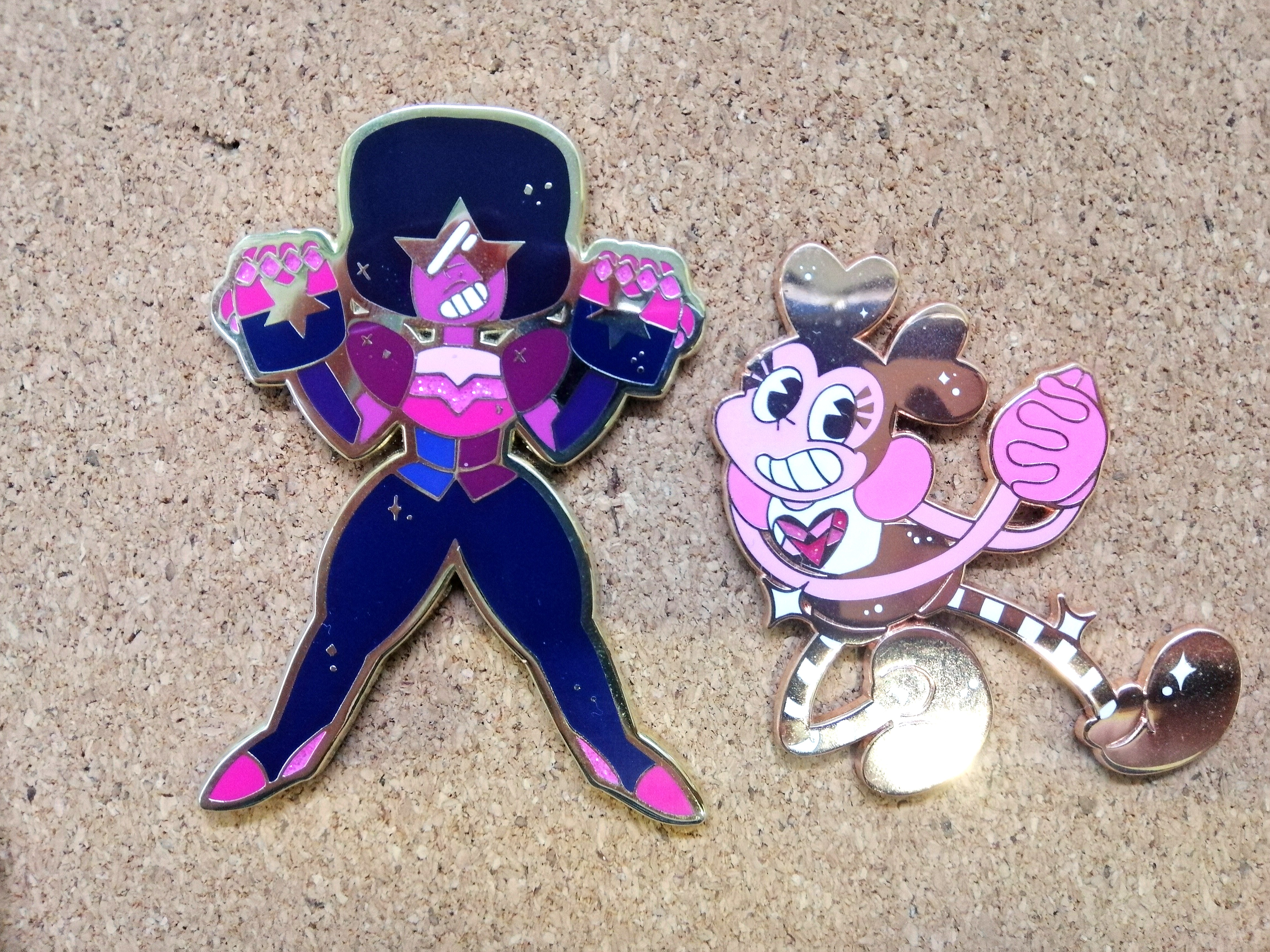 Garnet pin discount