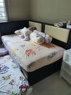 (Category: ) located in . Submitted by keannac (Listing ID 1054223188, Image 1). Description: .