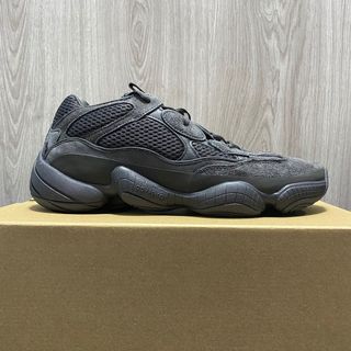 (Category: ) located in . Submitted by sgsneakerhead07 (Listing ID 1054408276, Image 1). Description: .