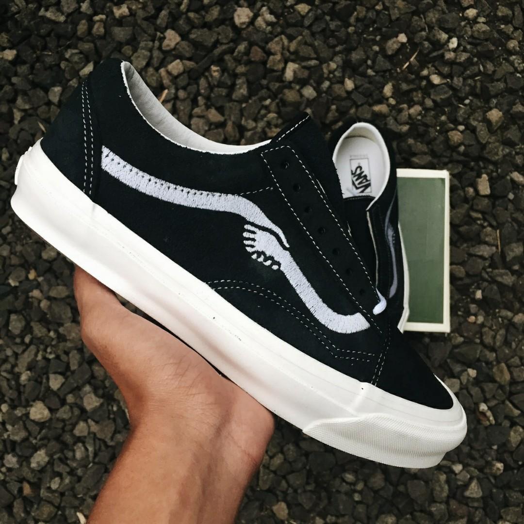 Vans Vault Notre OG Old Skool LX Black/Marshmallow, Fesyen Pria