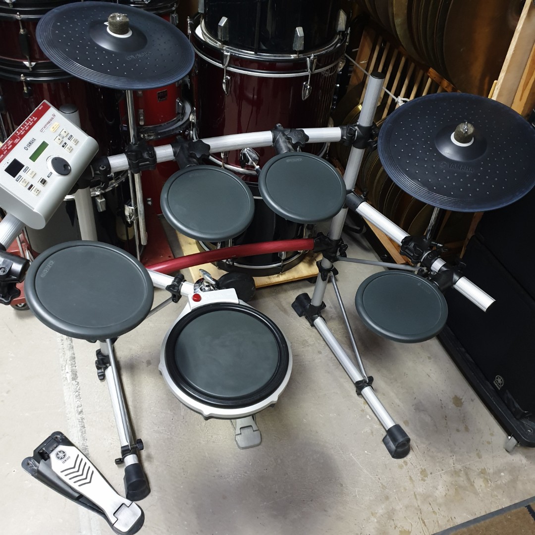 Yamaha DTXpress 4, Music & Media, Music Instruments on Carousell