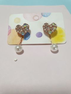 (Category: ) located in . Submitted by msshining (Listing ID 1054595135, Image 1). Description: .