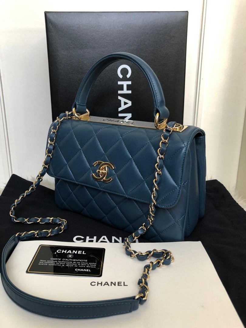 2nd Chanel small trendy CC blue lambs ghw # 23 ( 24 x 17 x 10 cm ), Barang  Mewah, Tas & Dompet di Carousell