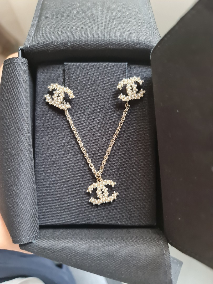 Preloved Chanel Necklace and Earrings Set Luxury Accessories on Carousell