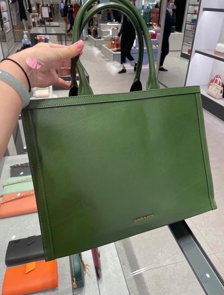 Charles and keith sales extra large tote bag