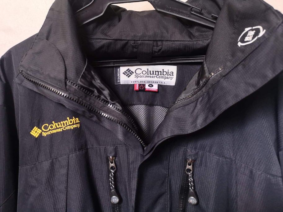 Columbia Omni Tech Waterproof Jacket Men S Fashion Coats Jackets And Outerwear On Carousell
