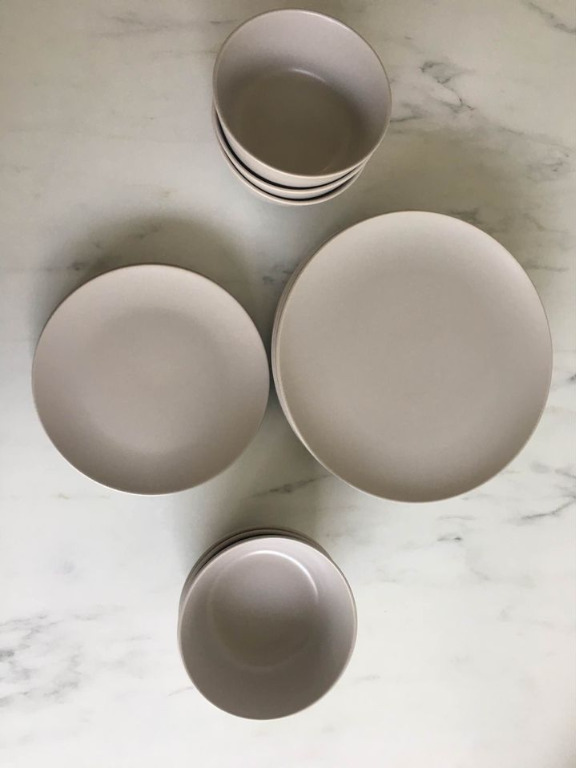 Dining plates from IKEA, Furniture & Home Living, Kitchenware