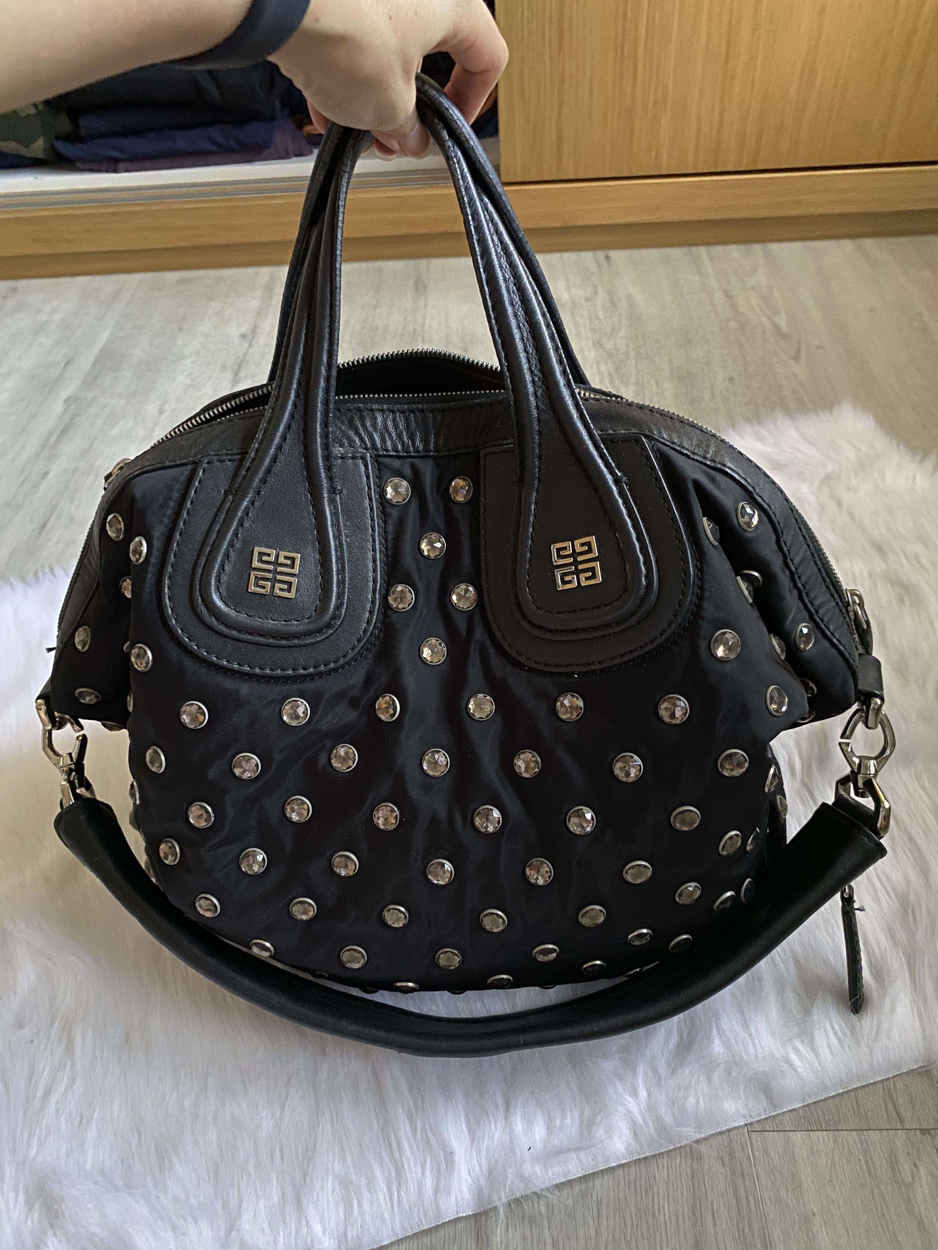 ジバンシィ ナイチンゲール スタッズ GIVENCHY NIGHTINGALE