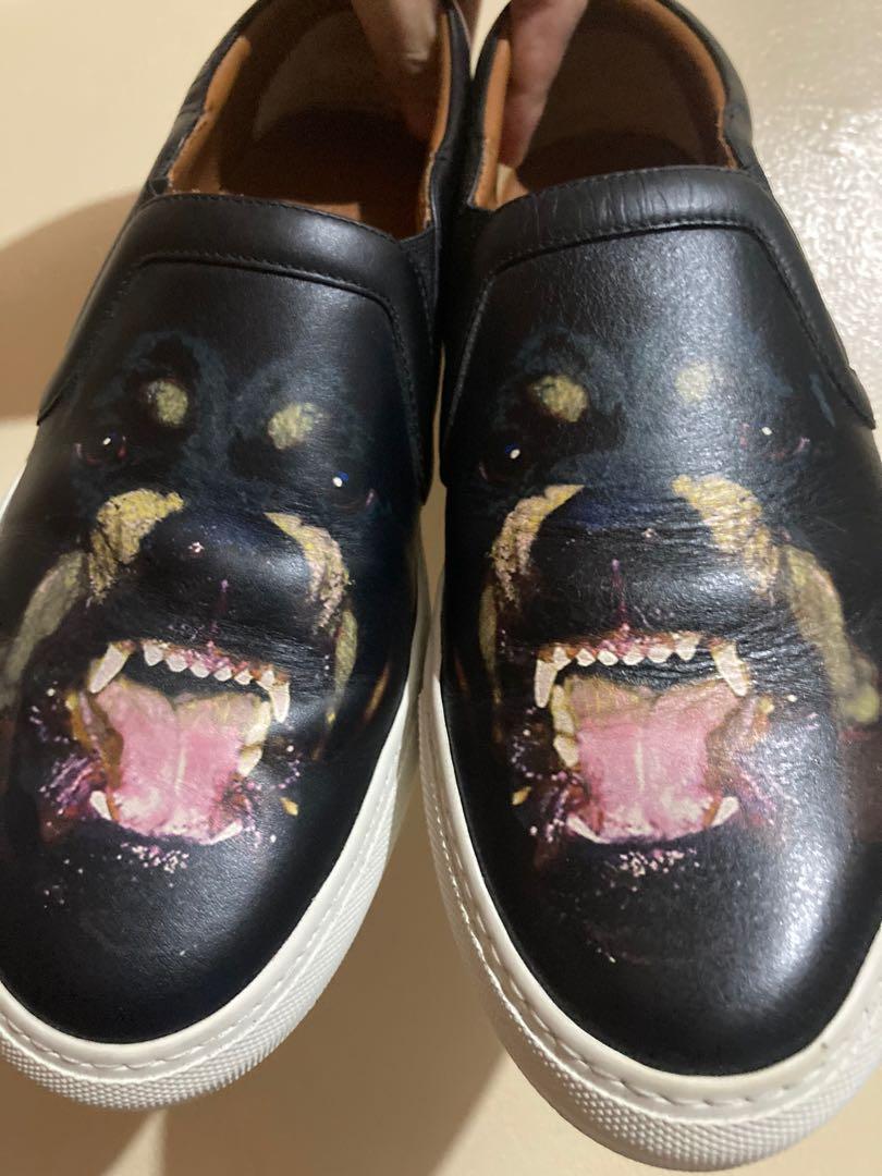 Givenchy deals dog shoes