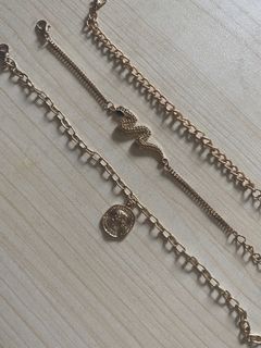 (Category: ) located in . Submitted by ecothriftmnl (Listing ID 1054495157, Image 1). Description: .
