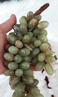 Grapes made of onyx