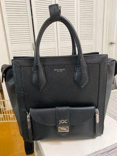 Henri bendel sales rivington pouch