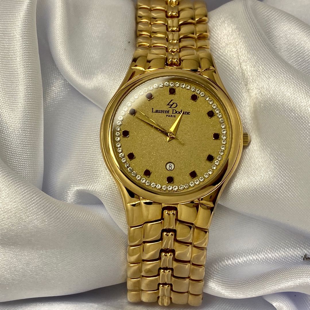 腕時計 メンズ レディース Laurent Dodane 18K GOLD 18K GOLD PLATED DIAMOND LAURENT DODANE WATCH | WatchCharts