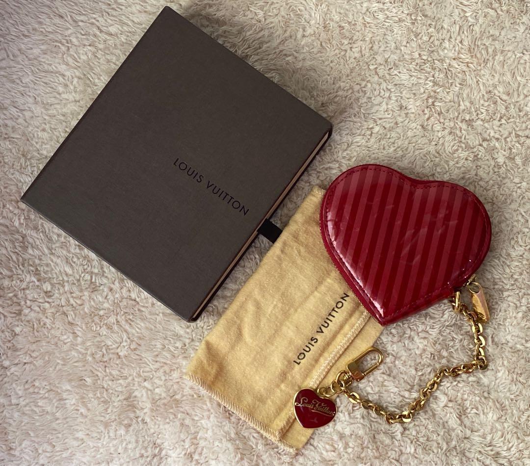 Louis Vuitton, Bags, Louis Vuitton Vernis Rayures Coeur Heart Coin Purse  Authentic