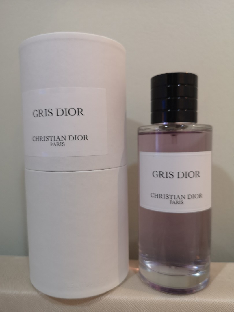 maison christian dior gris dior
