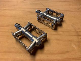 （分類：）位於 。 由 sfjan 提交（商品編號 1054476775，圖片 1）。簡介： 。