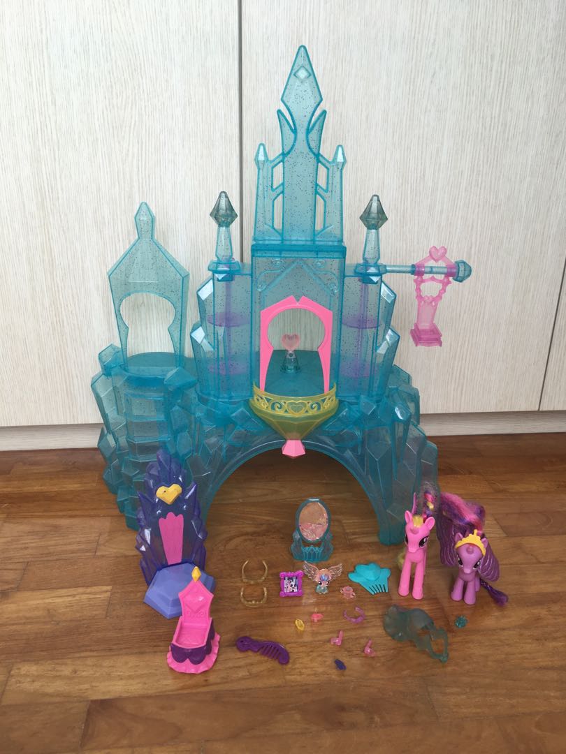 My little pony online princess cadence castle
