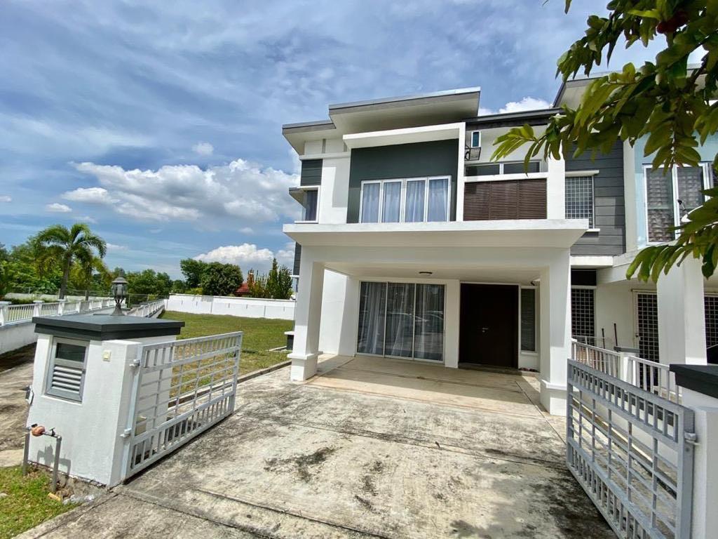 New Double Storey 26x80 Corner House With Huge Freehold Land 4 973 Sqft In Alam Impian Shah Alam Property For Sale On Carousell