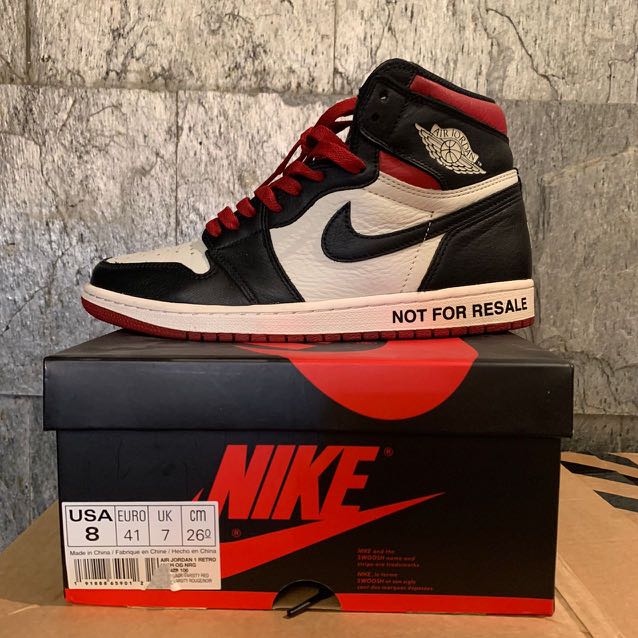 dunk high dark curry resell