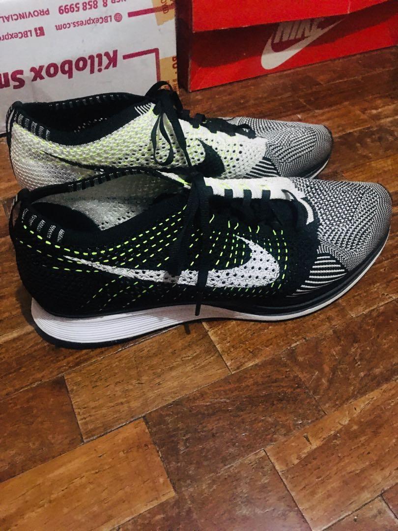 nike flyknit racer sizing