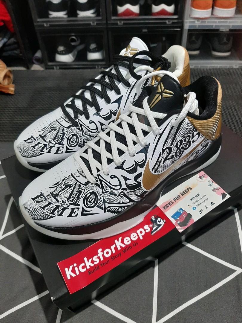 kobe mismatched shoes