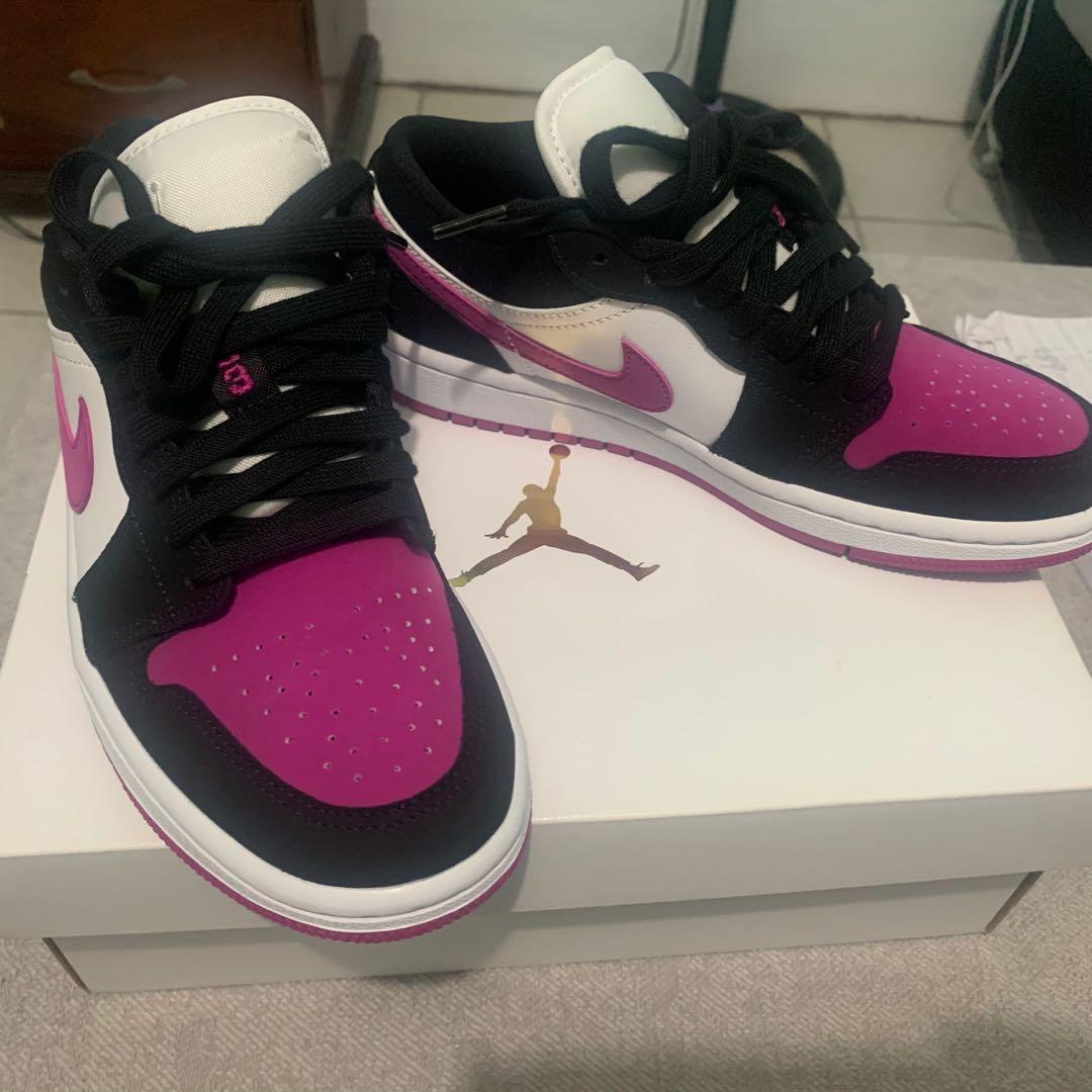 pink jordan 1 size 6