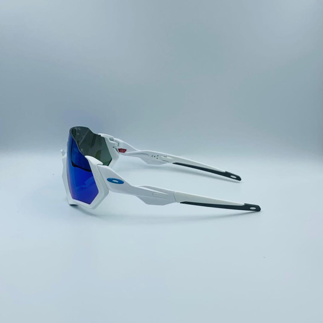 Oakley flight jacket matte white 2025