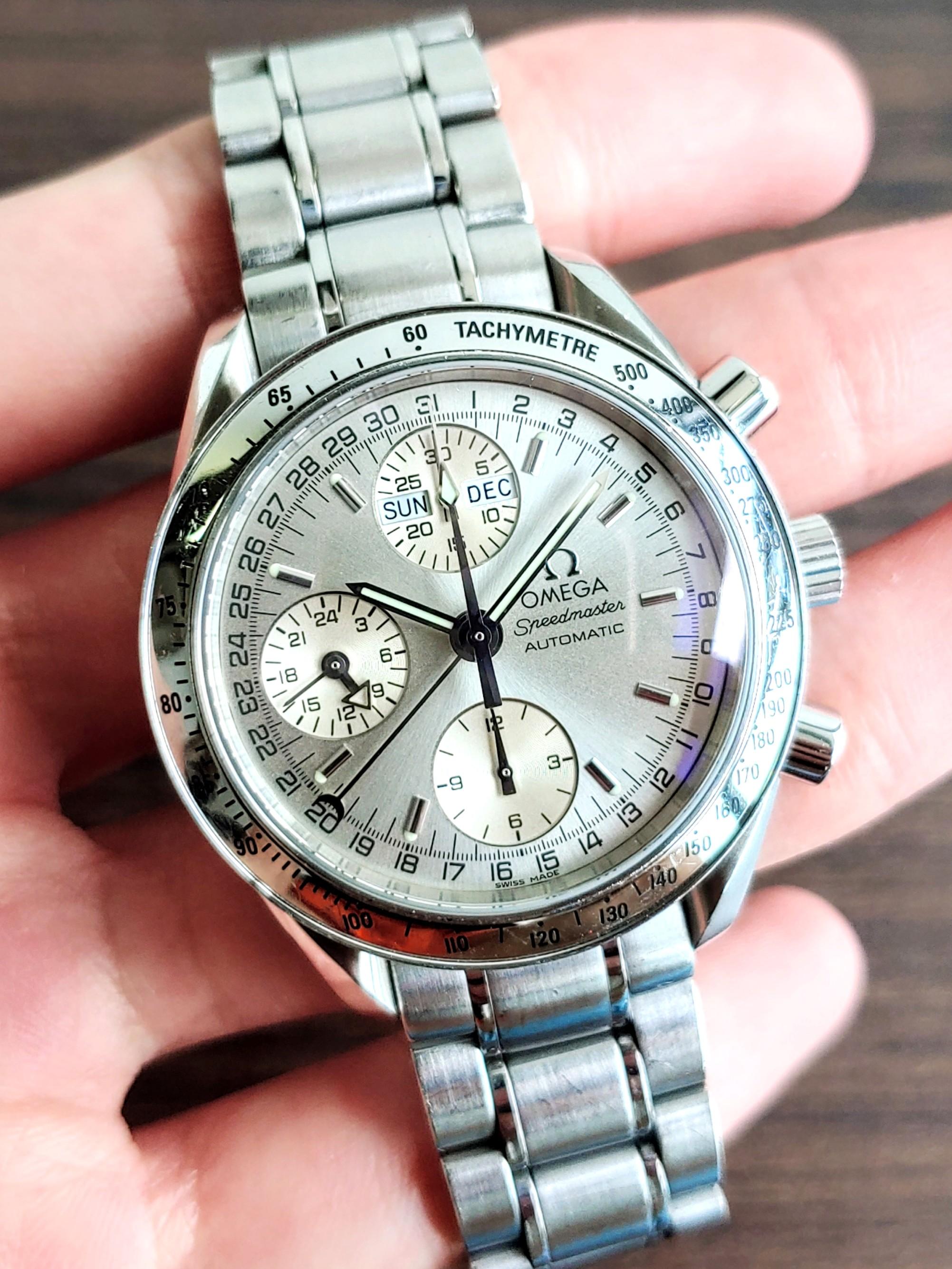 Omega speedmaster shop triple calendar