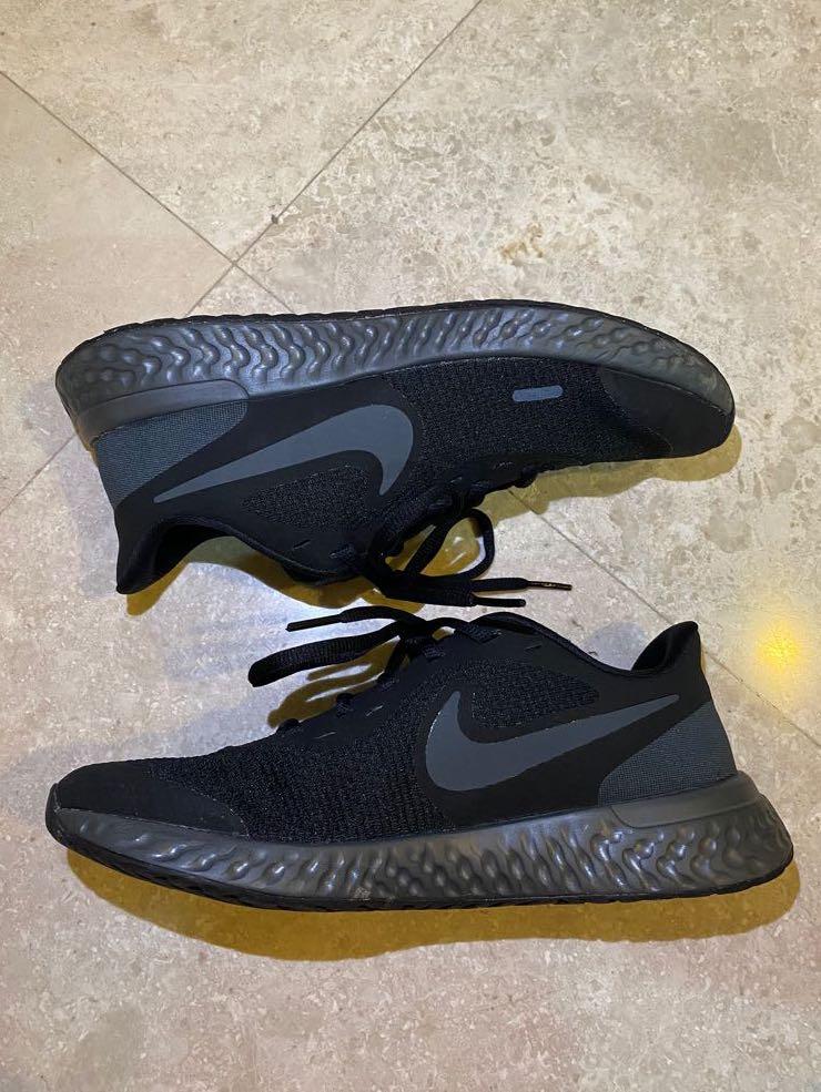 ORIGINAL NIKE BLACK RUNNING SHOES Women s Fashion Footwear